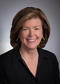 Kim Healey Headshot-1